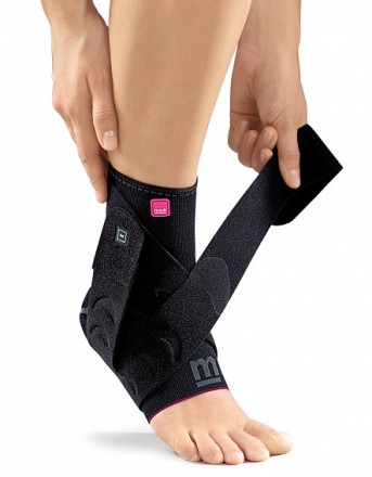 Бандаж голеностопный с дополнительным ремнем LEVAMED active