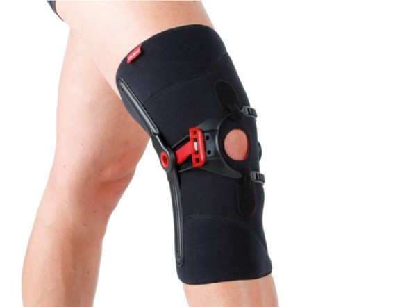 Коленный ортез для динамической стабилизации надколенника Patella Pro 8320 ottobock