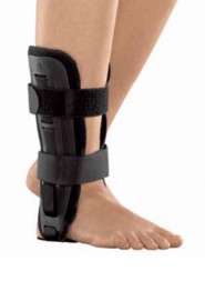 Ортез для голеностопного сустава с воздушными вкладышами protect.ANKLE air foam